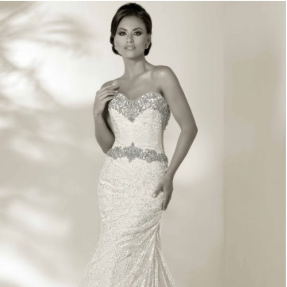 Cristiano Lucci "Halle" 12845 Size 12 Ivory Color